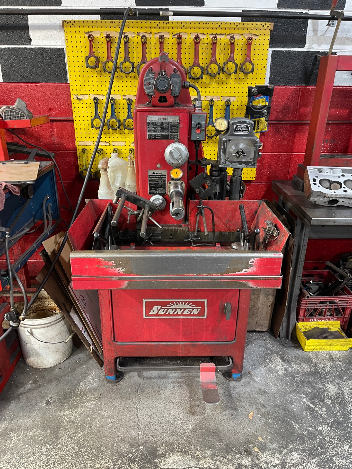 Rod honing service at Fastime Performance in Taylor, MI